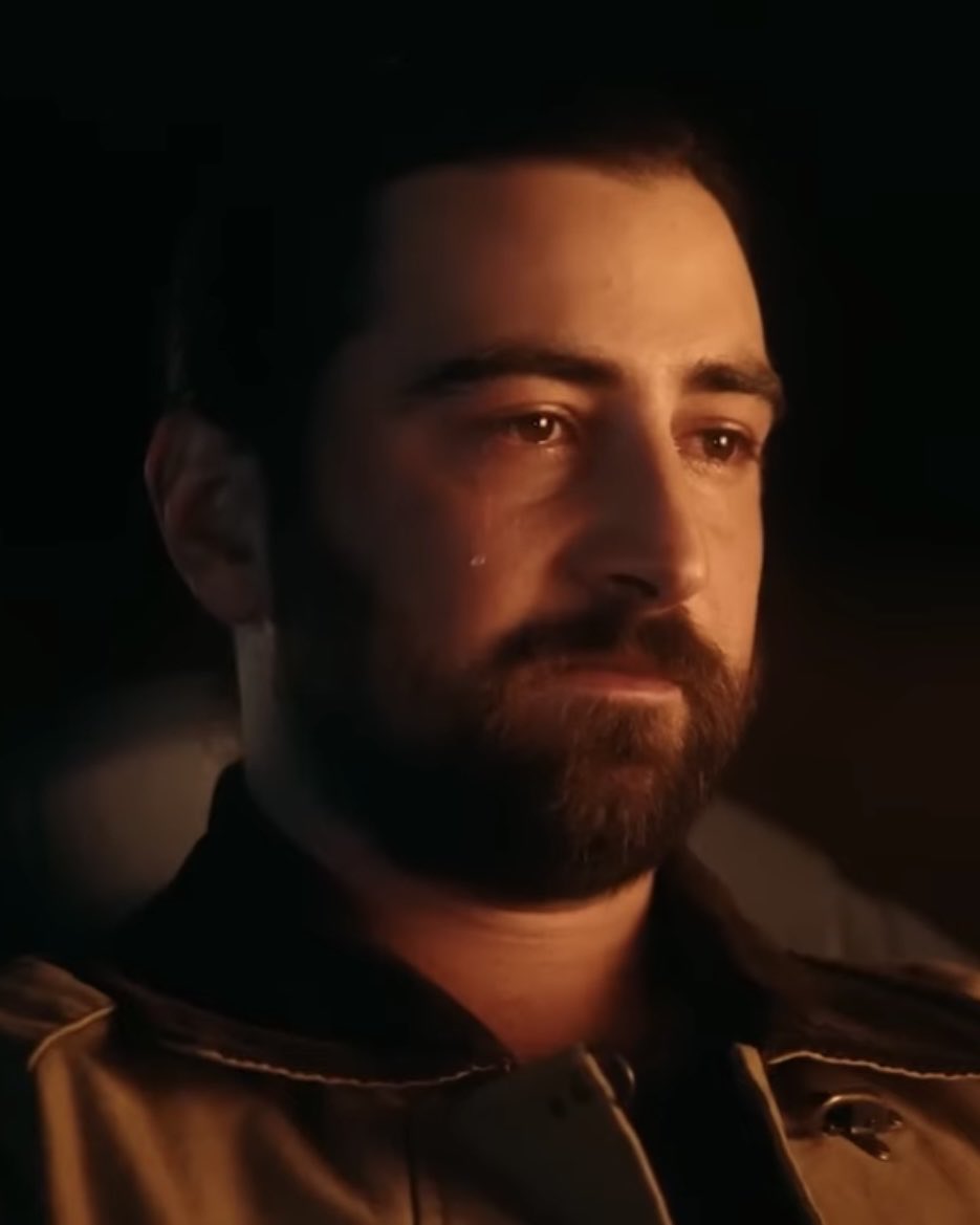 hozier noah kahan and me being tethered by the inability to talk about anything emotional involving dads without having to fight back tears they just get me and i get them