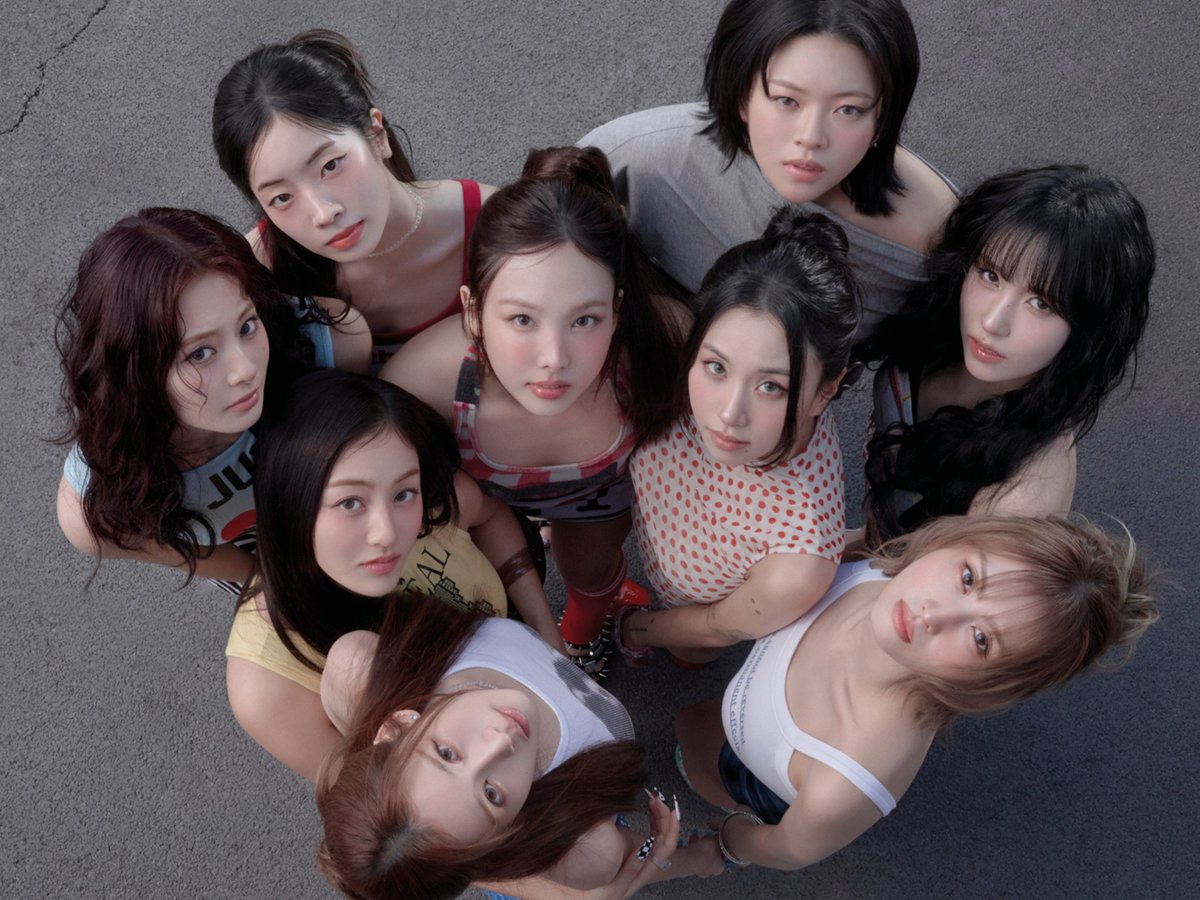 ONLY 3 MORE CHANCES TO VOTE TWICE FOR THE AMAs

DROP YOUR PROOFS FOR DAY 23