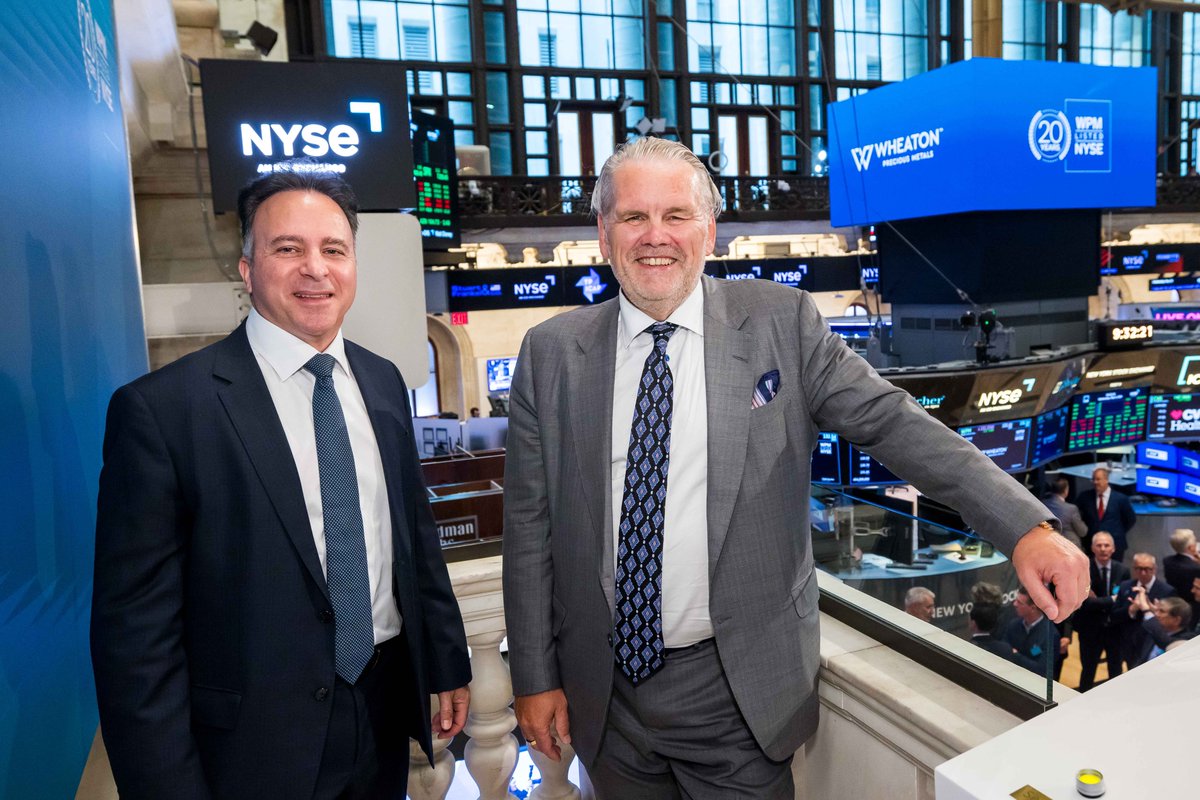 Wheaton_PM's tweet photo. Today, our Board and management team were honoured to ring the Opening Bell® in celebration of 20 years of listing on the @NYSE. 
 
This proud moment reflects two decades of disciplined growth and long‑term value creation for our stakeholders. Thank you to the @NYSE for the warm welcome, and to everyone who has been part of Wheaton’s journey!

#NYSE #OpeningBell #20Years #preciousmetals #gold #silver $WPM