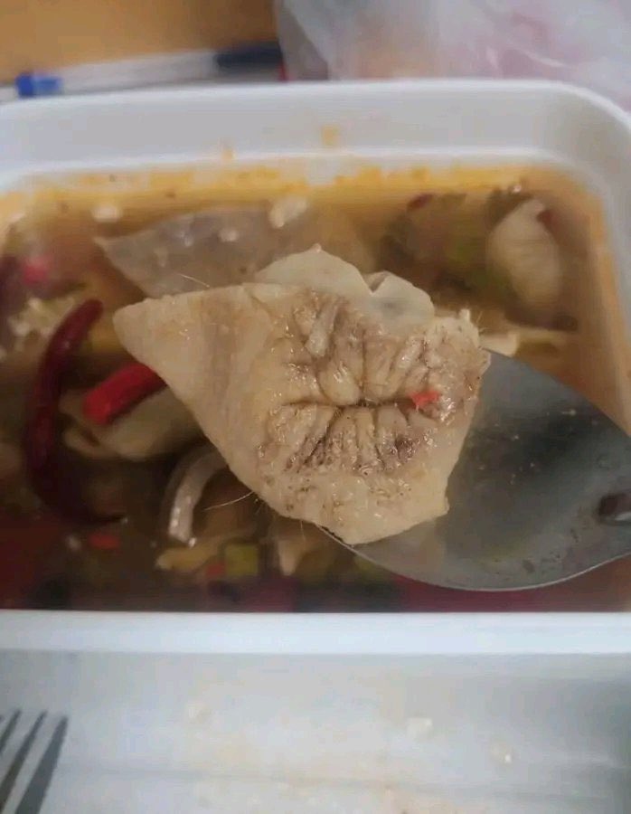 Mrdj255's tweet photo. Kwa kilugha chenu mnaiitaje hii Nyama ya mkwilu😂😂👍🏾 https://t.co/YXSVSEhuYL