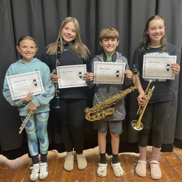 Cambridge_227's tweet photo. Temperance Wells, Harper Kane, Gunner Snook and Karmen Moore received Best of the Day certificates from the IESA for their great performance at solo and ensemble in April! https://t.co/Hw7yeY7Pfu