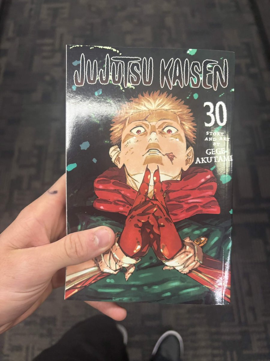 kyruomi's tweet photo. @sklveryo got my copy too 🥹🥹🥹 https://t.co/Trp6f7TwQ7