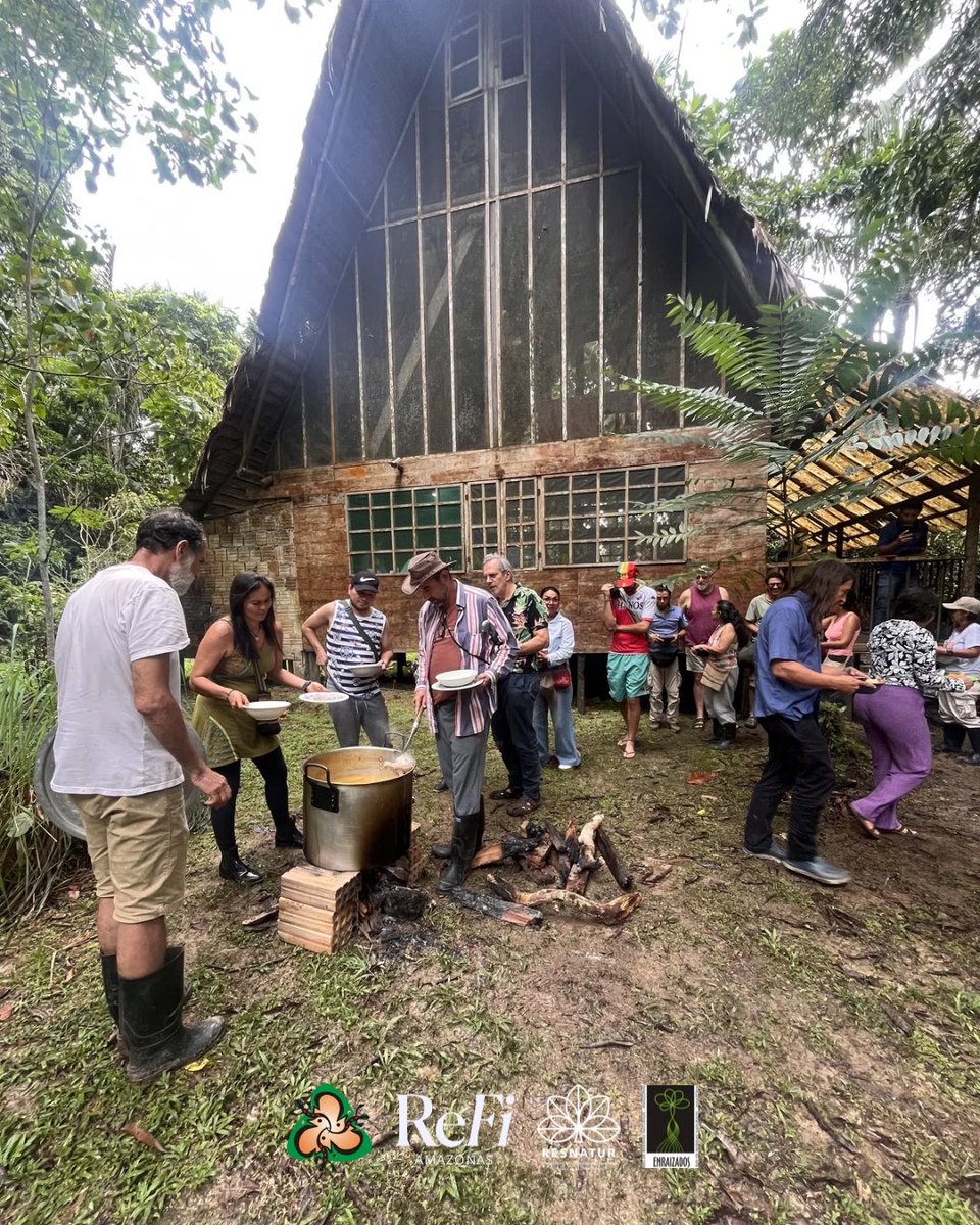 refiamazonas's tweet photo. And between all of it, a community sancocho that brought everything together 🍲

These spaces remind us that the network already exists. We just have to keep weaving it. https://t.co/MEHLMidwOS