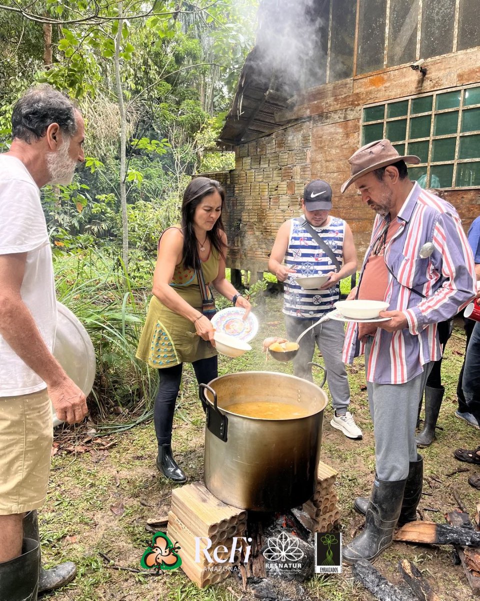 refiamazonas's tweet photo. And between all of it, a community sancocho that brought everything together 🍲

These spaces remind us that the network already exists. We just have to keep weaving it. https://t.co/MEHLMidwOS