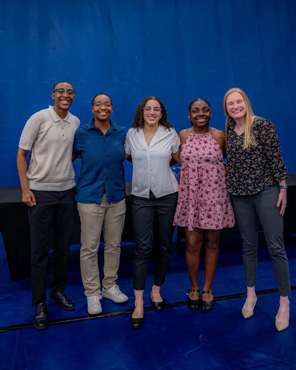 VWU WBB tweet media