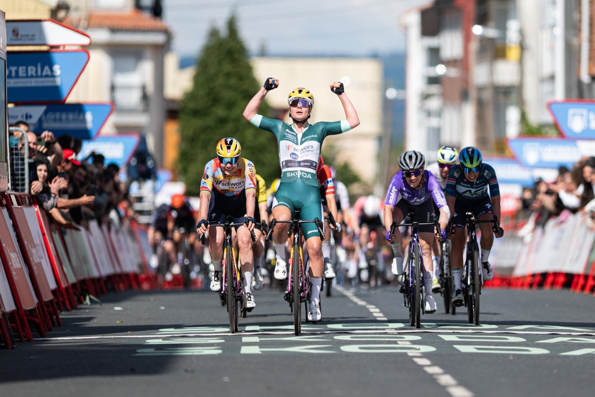 La Vuelta Femenina by Carrefour.es tweet media