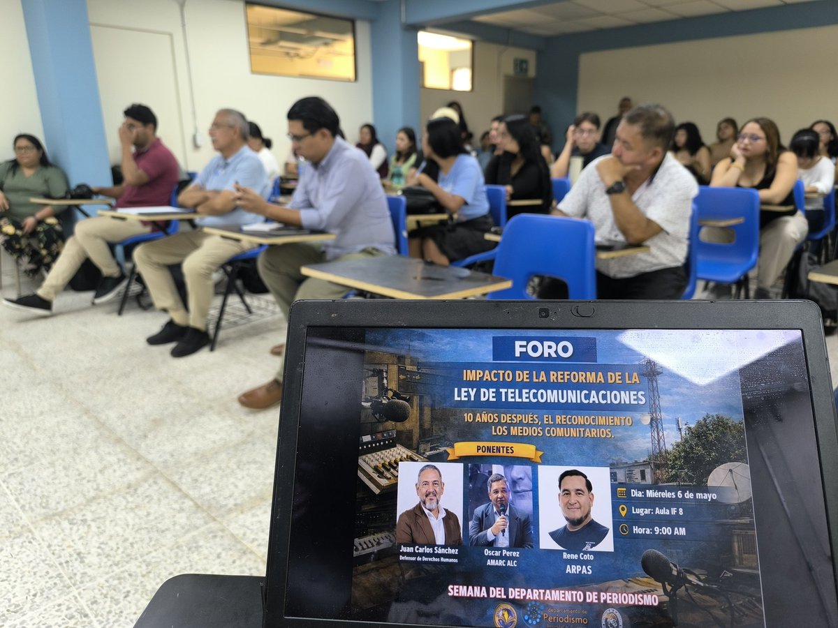 robperez1sv's tweet photo. Iniciamos el Foro impacto de la reforma de la ley de telecomunicaciones: 10 años después del reconocimiento de los medios comunitarios. @AMARCALC @UESoficial https://t.co/bDilQdEVyC