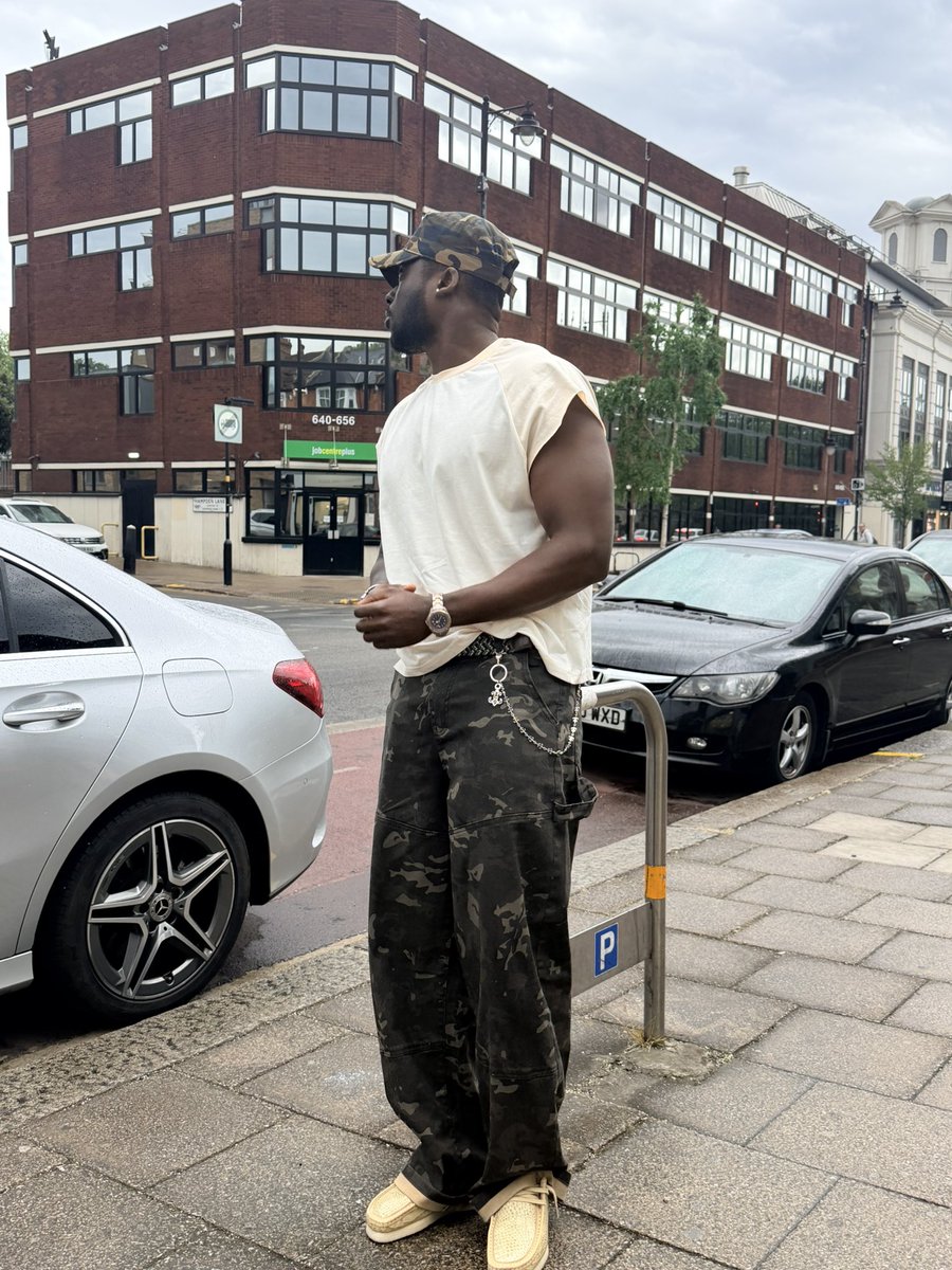 BlackBoyFlyy_'s tweet photo. CAMO SZN 🔥🥂

The flyest Boy is Back 💪🏿 https://t.co/mNenYcFuN4