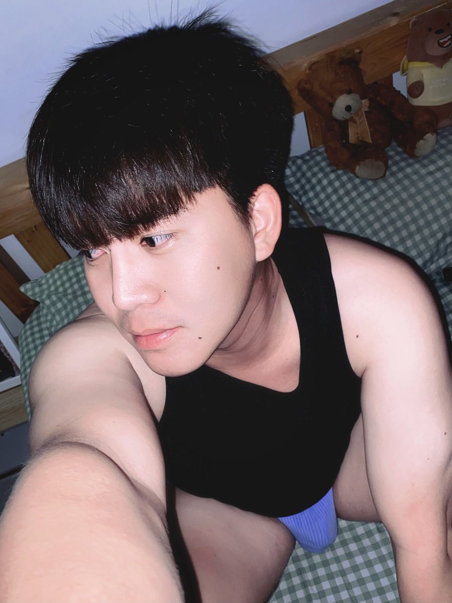 tutor2543's tweet photo. จงมองมาทางนี้🪄😊📸

#ต้าวเกย์ https://t.co/FCaC9Gc6Vx