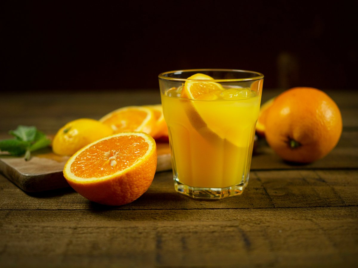 DavinFoods's tweet photo. 🍊 Squeezed Fresh. Every Single Day.

Our juices are prepared daily using high-street-tested recipes your customers already love.

Need something bespoke? We squeeze to your spec.

👉 https://t.co/CC7JhJVzdX

#FreshJuice #FreshlySqueezed #WholesaleJuice #DavinFoods #MadeToOrder https://t.co/uDIknB84Gb
