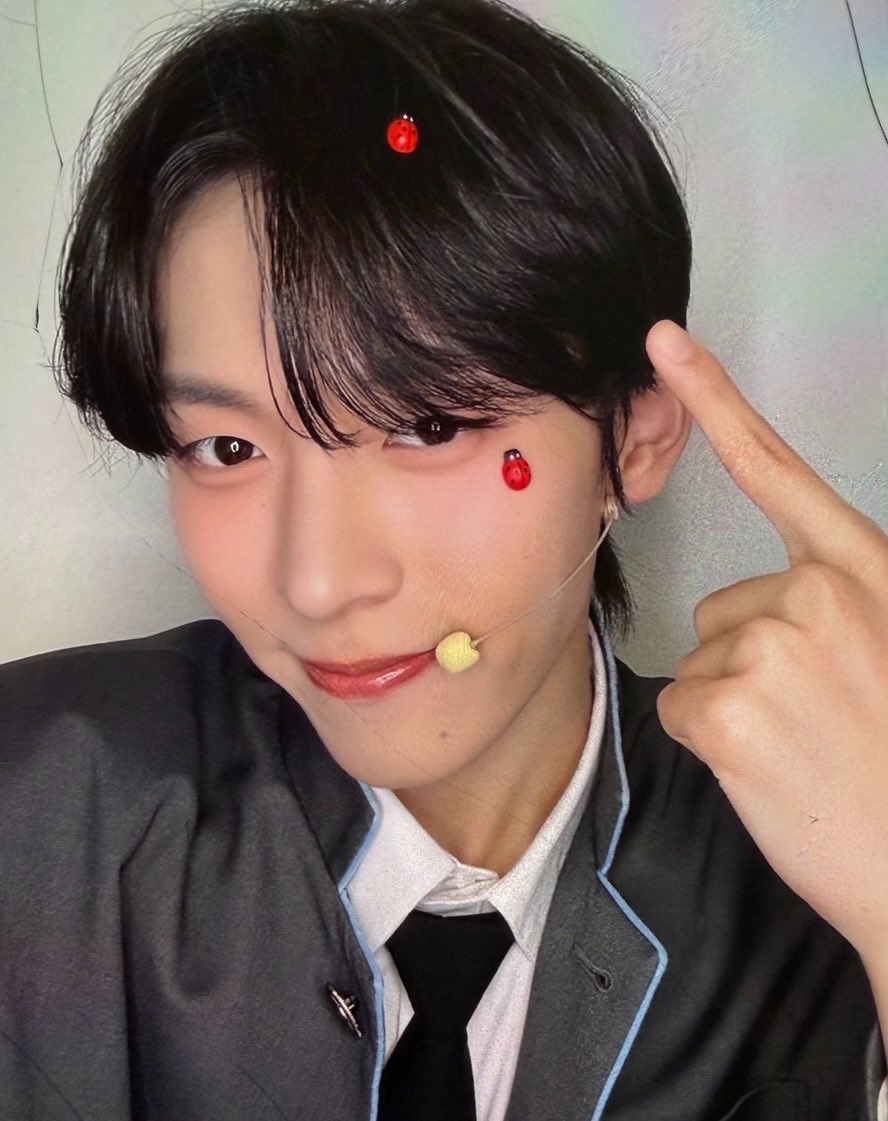 mm (@mm_0301010) / Posts / X
