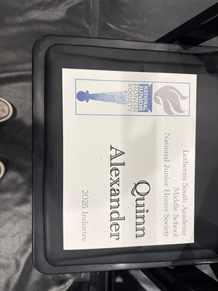 QuinnJAlexander's tweet photo. While many of my posts highlight the physical side of my softball training, I place just as much emphasis on academics. I believe my strong academic foundation translates to a high softball IQ, allowing me to understand strategy, make adjustments quickly, and contribute thoughtfully to the game! @KCJackson @LineDsoftball @ExtraInningSB @USASoftballJWNT @USASoftballWNT @top_d1 @CatcherCartel