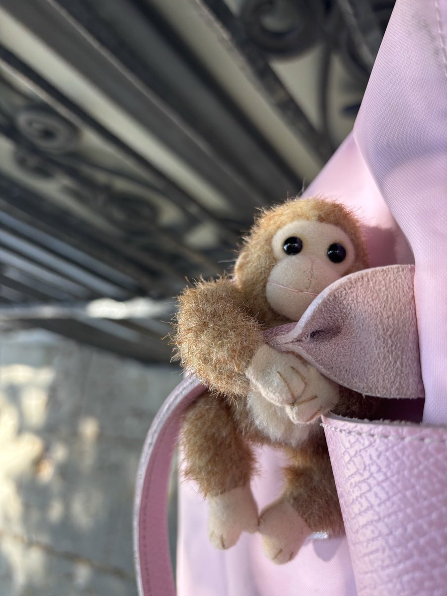 i absolutely will look for tenderness and sweetness everywhere. and it’s important for my heart that everything around me feels cute:)!! mandatory