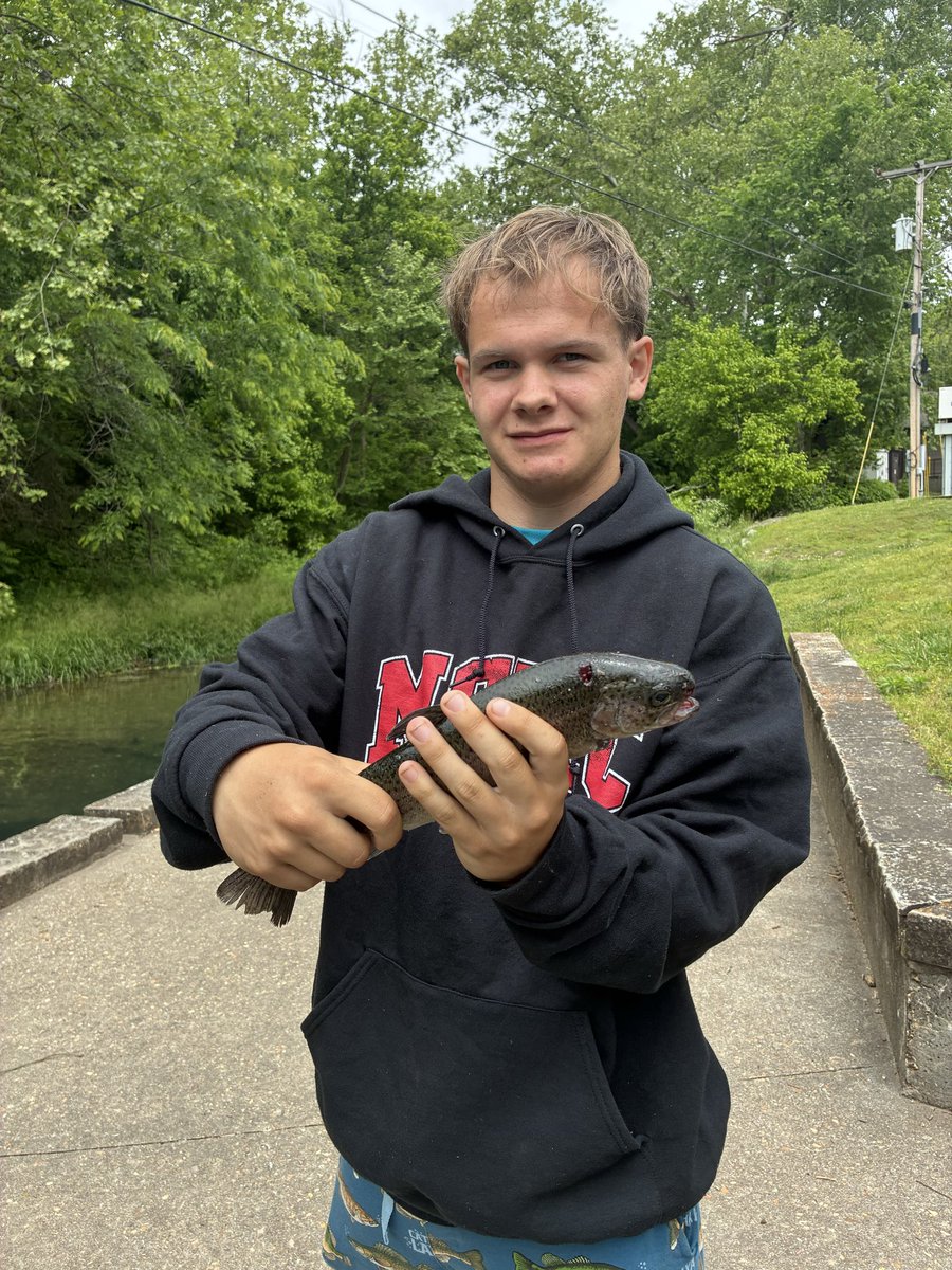 jfactor2's tweet photo. My final Lifetime Sports and Adaptive PE fishing trip to Roaring River State Park (bitter-sweet), going to miss days like today with my high school students!  #MCR1Pride https://t.co/DotNmXXTjR