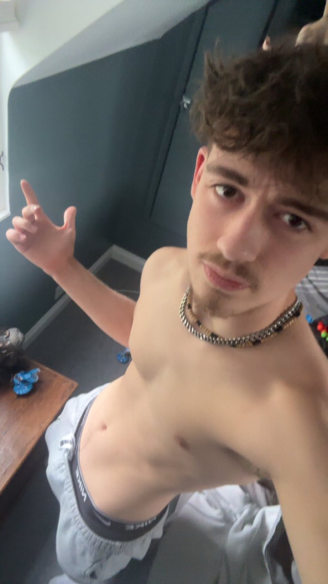 Alex Till tweet media