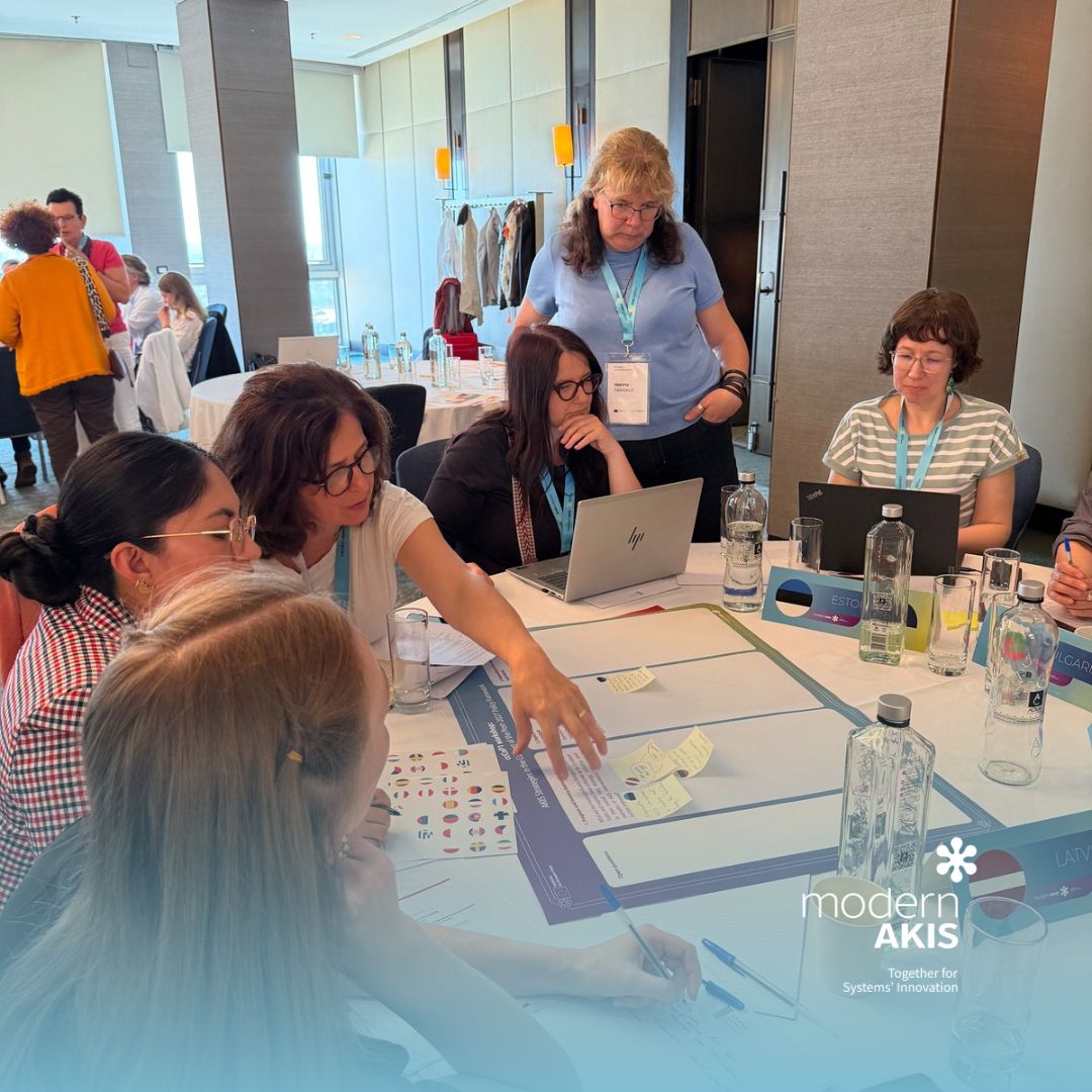 modernAKIS's tweet photo. 🚀 7th AKIS CB General Assembly | Bucharest 🇷🇴

We kicked off with a ccCoP1 workshop on the New CAP &amp; Multiannual Financial Framework, sparking discussion on AKIS strategy, coordination &amp; implementation across Member States. 🤝🌱

More updates soon 👀

#modernAKIS #AKIS #CAP https://t.co/VkSHuiBHSJ