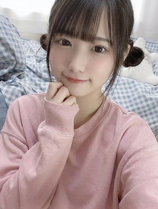 みお tweet media