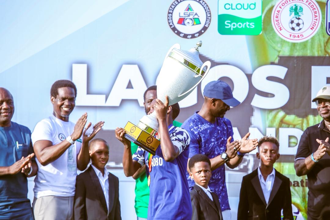 OfficialFcRobo's tweet photo. CHAMPION OF THE LAGOS STATE FEDERATION CUP 
14TH TIME IN HISTORY https://t.co/IKDYuY6iUP