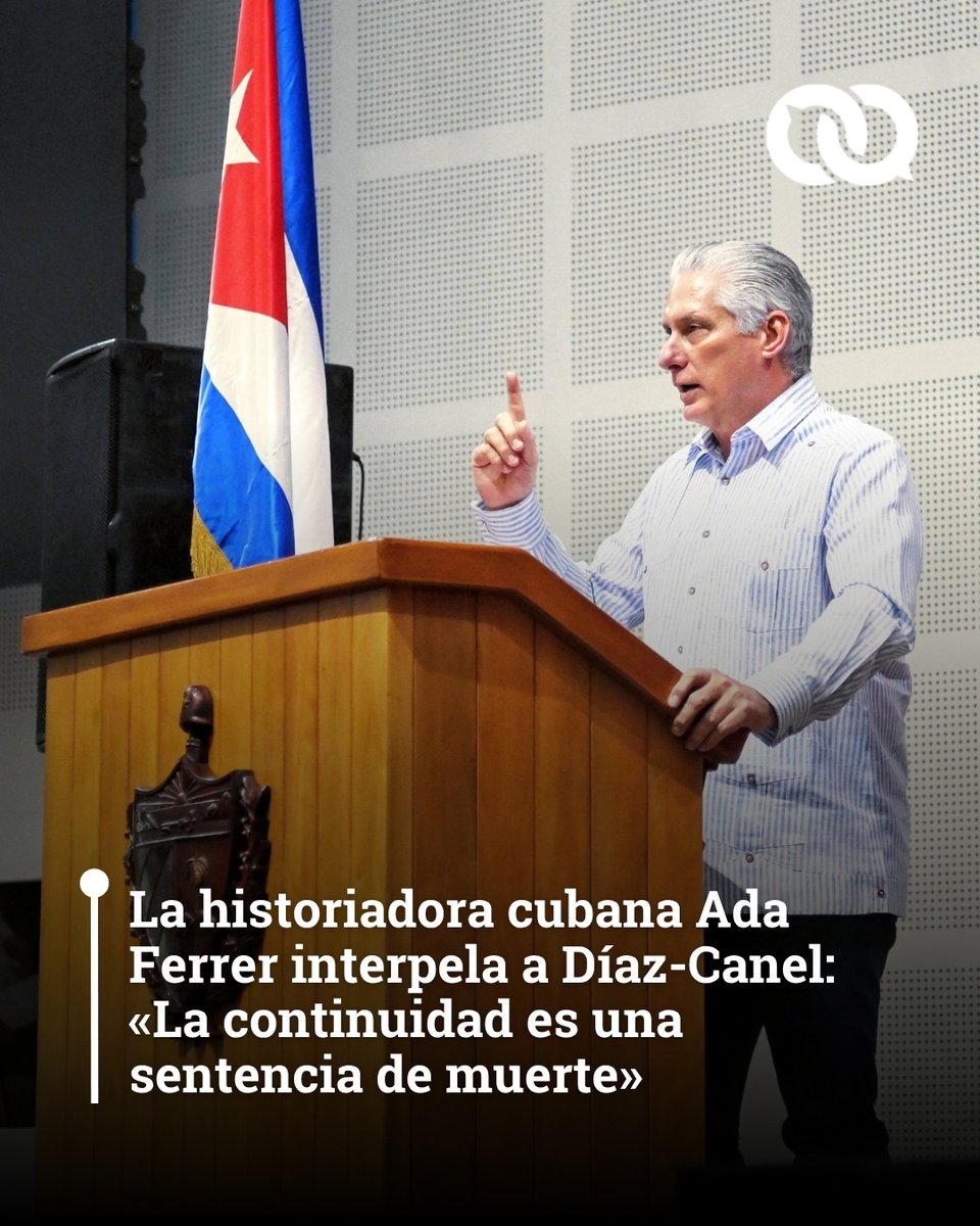 eltoquecom's tweet photo. La académica de la Universidad de Princeton, Ada Ferrer, publicó en The New York Times una carta abierta dirigida a Miguel Díaz-Canel. En el texto, traducido por la profesora cubana Mabel Cuesta, Ferrer cuestiona la inviabilidad del modelo de «continuidad» frente al colapso de los servicios básicos, la pobreza extrema y la falta de libertades en la isla.

⬇️ Lee la carta completa:
6 de mayo de 2026
Mi padre escribió cartas al Gobierno cubano. Esta es la mía:

Estimado presidente Díaz-Canel:
Quizás usted sepa quién soy. Hace unos años publiqué una historia de Cuba y Estados Unidos basada en décadas de investigación en la isla. Cuando ese libro ganó un premio importante, fue reseñado en el órgano oficial, Granma, el cual dijo que era bueno en lo relativo al siglo XIX, pero que mi interpretación de la Revolución de Fidel Castro era cuestionable.
Muchos cubanos de Miami estuvieron de acuerdo con Granma. Nací en la isla en 1962 y emigré con mi madre al año siguiente. Ella dejó atrás a mi hermano de nueve años, creía que nos reuniríamos en unos meses, tal vez en un año o dos como mucho. Ese reencuentro no fue posible hasta 1980, durante la crisis del Mariel. Mi padre también dejó un hijo atrás. Es una historia que se repite entre cubanos.

Cuando ya era un anciano y vivía en Miami Beach, mi padre, quien solo cursó estudios hasta sexto grado, descubrió que le encantaba escribir. Componía poemas y relatos autobiográficos. Redactaba proclamas políticas, con las cuales, en su inmensa mayoría, yo no estaba de acuerdo. Y también le escribía cartas a Fidel.

En la primera, fechada el 19 de abril de 1993, se preguntaba qué podría significar para su famoso y poderoso destinatario una carta de un humilde cubano que había abandonado la isla hacía más de treinta años. Inmediatamente se respondió a sí mismo: «Creo que nada». No estaba seguro de que Fidel llegara siquiera a leerla.

Aun así, escribió y, misiva tras misiva, le insistía: «Ha llegado la hora, Dr. Castro».

¿La hora de qué?

Mi padre lo expresaba diferente cada vez: hora de poner fin al engaño, hora de dejar el destino de Cuba en manos de los jóvenes, hora de abandonar el comunismo o, como escribió en 2005, hora de «legar a la historia ese gesto de grandeza que le convertirá en el político más valiente de todos los tiempos». Apelaba al sentido de supremacía que Fidel concedía a su propia persona. En todas las cartas, el mensaje básico de mi padre era claro: había llegado la hora del cambio.

Con la voluntad de seguir la tradición de mi padre, le escribo hoy. Me doy cuenta de que quizá no desee ese cambio; al fin y al cabo, su lema cuando asumió la presidencia en 2019 fue «Somos continuidad». Pero, a menos que esté completamente aislado, debe saber que la continuidad no es lo que la mayoría de los cubanos quiere.

De seguro habrá visto los indicadores: se estima que entre el 40 % y el 89 % de los cubanos vive en la pobreza. Un paquete de cinco libras de pollo puede costarle a una jubilada dos o tres veces su pensión mensual. Usted tiene electricidad, pero sabe que los apagones son implacables y que la gente pasa 10, 16, 22 horas, y a veces días enteros, sin ella. Los hospitales tienen problemas para suministrar energía a las incubadoras, a las máquinas de diálisis, o incluso a los viejos ventiladores en su batalla, siempre perdida, contra el calor. Su ministro de Salud Pública ha dicho que el 70 % de los medicamentos básicos no están disponibles. En las calles, crecen las montañas de basura como murallas que se alzan alrededor de una fortaleza en ruinas.

Para usted, señor, la continuidad puede ser un eslogan político. Para muchos cubanos de a pie, es una sentencia de muerte.

Sí, lo sé. El embargo hace que todo sea mucho más difícil. No puede comerciar con Estados Unidos, el país que, por su ubicación geográfica, debería ser su socio natural. Los turistas estadounidenses no pueden acudir en masa a sus playas. Peor aún, la legislación castiga a terceros países, a empresas extranjeras e incluso a buques que hacen negocios con la isla. La designación, por parte de Estados Unidos, de Cuba como Estado patrocinador del terrorismo hace que las transacciones financieras internacionales sean casi imposibles. En los últimos tiempos las sanciones han sido más crueles que nunca.

Pero hay muchas cosas que el embargo no puede explicar. Por ejemplo, no fue el embargo lo que obligó al Gobierno a paralizar las reformas económicas prometidas en 2011. No fue el embargo lo que determinó la forma en que fue manejado el desastroso reordenamiento monetario que subió la inflación en tres dígitos a partir de enero de 2021. Tampoco es una respuesta satisfactoria a la pregunta de por qué su Gobierno ha aumentado drásticamente la inversión gubernamental en turismo, a pesar de que la mayoría de las habitaciones hoteleras están sin usar y tanta tierra por sembrar, permanece ociosa.

El embargo no explica la vigilancia y el acoso a los que somete a personas como Alina Bárbara López Hernández, una historiadora que realiza vigilias silenciosas una vez al mes en el Parque de la Libertad de Matanzas, la capital de la provincia, quien solo lleva con ella un pequeño cartel en blanco para simbolizar la ausencia de libertades básicas. No explica por qué artistas como Luis manuel otero alcantara y Maykel Osorbo 349 languidecen en prisión como castigo por hacer uso de su arte, su voz, su ejemplo.

Usted condena el embargo constantemente, culpándolo de todo lo que va mal en Cuba. Pero quejarse no puede sustituir a la política. Dígame, o mejor aún, dígale al pueblo cubano, ¿cuál es su plan para hacer frente al hecho de que el embargo existe? ¿Cuál es su plan para intentar negociar su flexibilización?

No tome esta carta como una defensa de la política de Estados Unidos hacia Cuba, y mucho menos como un llamamiento a la intervención militar, porque yo tampoco los apoyo. Mi padre escribió cartas a los presidentes de Estados Unidos, así como a Fidel. Mi equivalente para la Administración actual diría algo sencillo: Señor Presidente, Cuba no es suya para que se la apropie.

Eso, al menos, es algo en lo que podemos estar de acuerdo. De hecho, cuando oigo a Trump decir que se va a apoderar de Cuba, que, francamente, puede hacer con ella lo que quiera, me indigno. Me recuerda a James Buchanan, quien, como secretario de Estado bajo el mandato del presidente James K. Polk, escribió en 1849: «Cuba ya es nuestra. La puedo tocar con la punta de los dedos». No puedo evitar pensar en las advertencias de José Martí sobre Estados Unidos, en cómo sabía que este país estaba listo para abalanzarse, apoderarse de Cuba y luego extender su influencia hacia el resto de América Latina.

Mis alumnos leen la Enmienda Platt, esa ley humillante que otorgó a Estados Unidos el derecho de intervención en Cuba. Les hablo de Juan Gualberto Gómez, el periodista y político nacido de padres esclavos quien advirtió que conceder a Estados Unidos ese derecho era como darle «las llaves de nuestra casa».

Cuando usted dice que la soberanía no es negociable, señor presidente, la historiadora de Cuba que soy lo entiende. Pero también sé que usted y su Gobierno han devaluado esa palabra, hasta tal punto que muchos jóvenes solo la escuchan como otra de sus tonterías. Ha esgrimido esa palabra como un arma para evitar lidiar con cuestiones más difíciles. Ha actuado como si fuera su logro particular, cuando nunca lo ha sido. Usted (los Gobiernos de los últimos 67 años) sustituyó la dependencia de Estados Unidos por la dependencia de la Unión Soviética y, más tarde, de Venezuela.

Sin un patrocinador externo, Cuba se derrumba y la soberanía empieza a parecer una abstracción. No se puede comer soberanía. Y para sobrevivir, la gente debe comer. Para vivir, deben hacer más.

¿Qué hará usted para ayudar a que ese «más» suceda? ¿Qué hará para hacer justicia a los cubanos de a pie?

Si no está dispuesto a buscar respuestas reales, si no ofrece más que una continuidad ruinosa y sin futuro, entonces, como habría dicho mi padre, ha llegado la hora.

La hora, como mínimo, de un verdadero diálogo nacional.