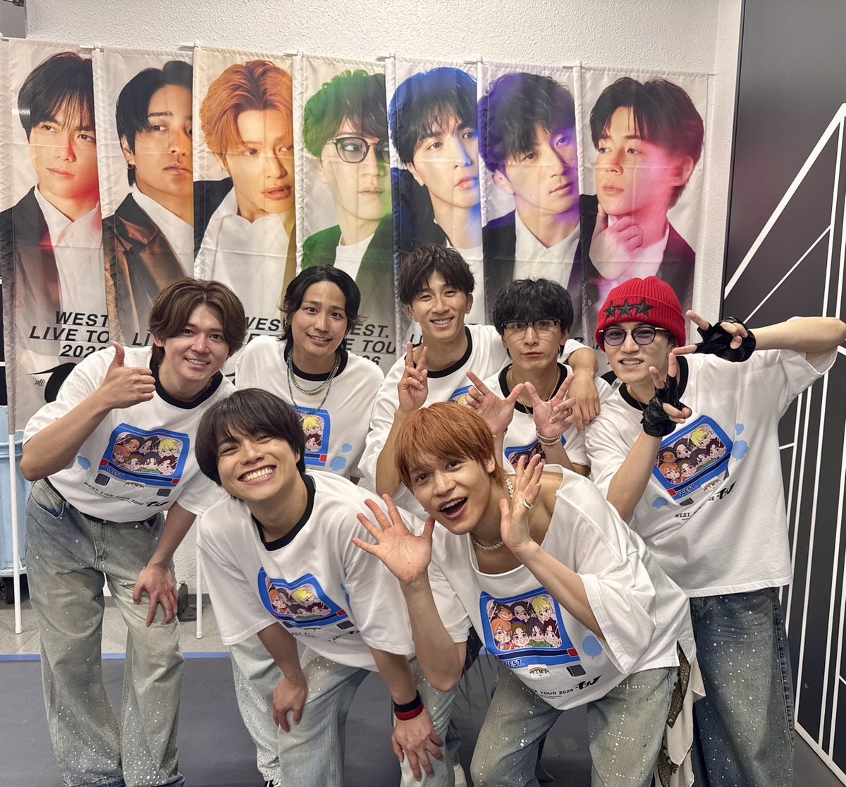 WEST.、「WEST. LIVE TOUR 2026 唯一無二」横浜アリーナ公演が終演🎤

WEST. at the Yokohama Arena for their LIVE TOUR 2026 'Yuiitsu-Muni'🎤

WEST.「WEST. LIVE TOUR 2026 唯一無二」橫濱體育館公演圓滿落幕🎤

#WESTꓸ 
<a href="/WEareWEST7/">WEST.</a>
