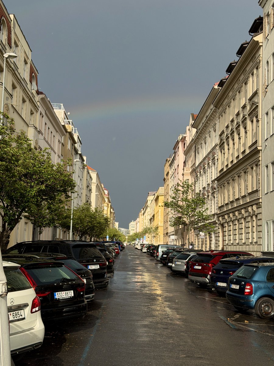 Czech Please tweet media
