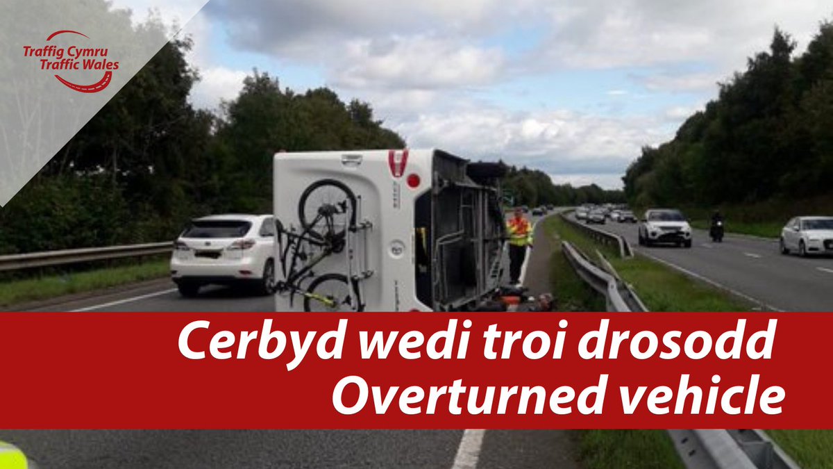 TrafficWalesN's tweet photo. ⚠️A55 - Junction 5 Rhosneigr eastbound⚠️
🚓Overturned vehicle🚓🕑
🕑Take your time and allow plenty of time for your journey.🕑 https://t.co/PojYFTZsMi