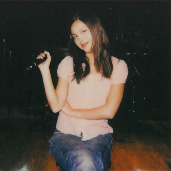 eliana ♋︎ ⋆˙ tweet media