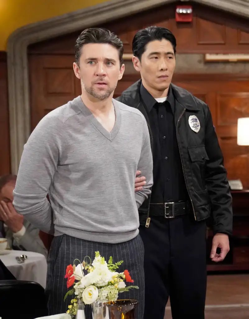 ChristelKfans's tweet photo. It’s a #laneday !!! 

Cane and Lily reminisce before the drama starts #YR https://t.co/LsbZ4To9lH