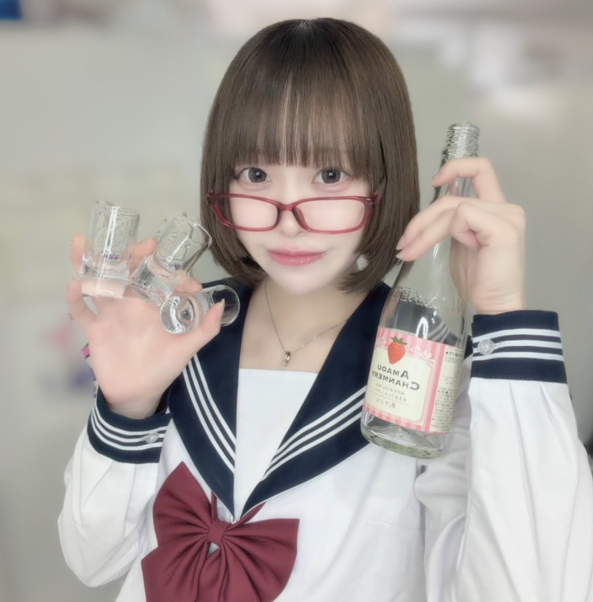 おきゅおわしました🪽

今日もたくさん乾杯チェキショットぽん遠隔ありがとうございました🌟

就任祝いたくさんでひさびさに酔っ払いましたネうれしー😌🩵

17歳(本日の設定)に飲酒させたいと言うみなさんの癖が見れて楽しかったです🎶

つぎ8日います💘