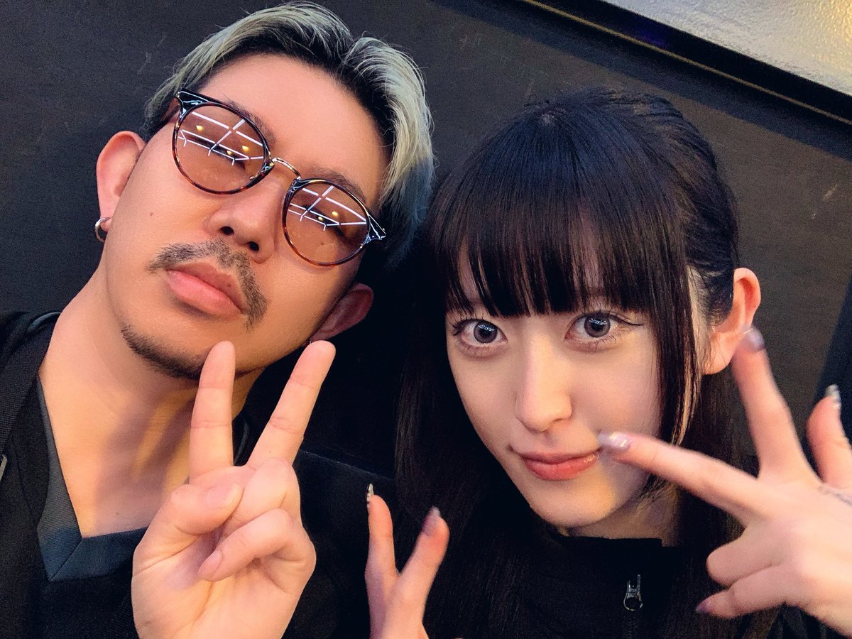 咲良「タロウと撮るとパリピ？ウェイ？な感じになるよね？なんか撮り方意識してるの？」「このサングラスとか金髪はやっぱヤンキーだから？」など人をチャラ蔵のように扱かってきますが俺は惚れた女には一途です…

深夜のガチ恋ポスト