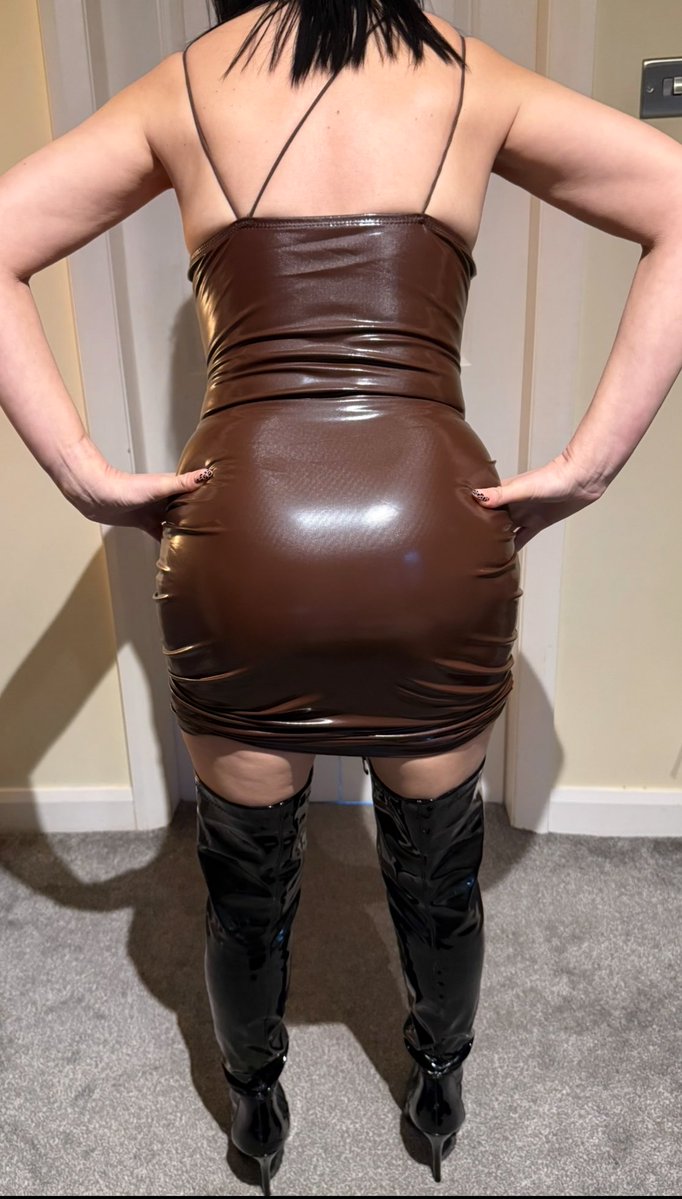 uk wife 41 tweet media