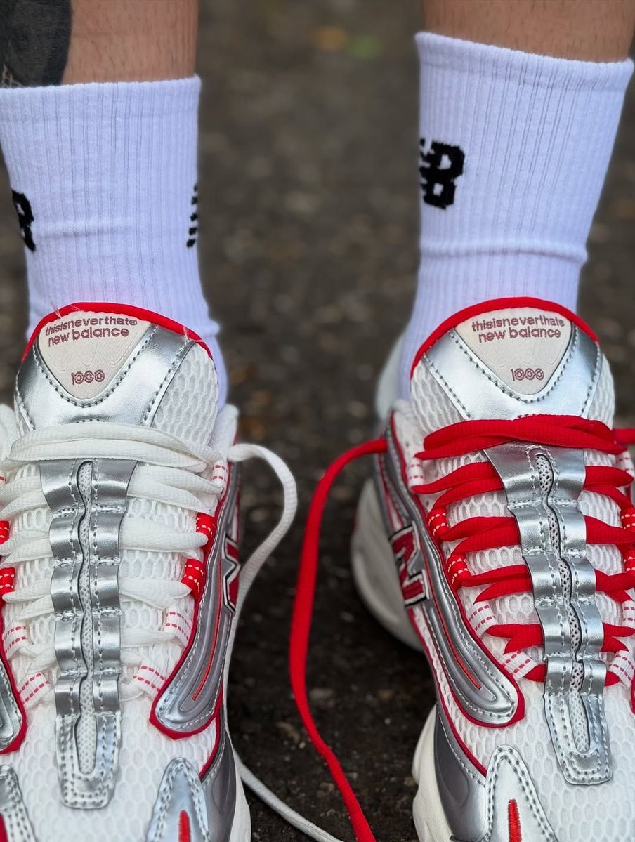 SneakerAlert tweet media