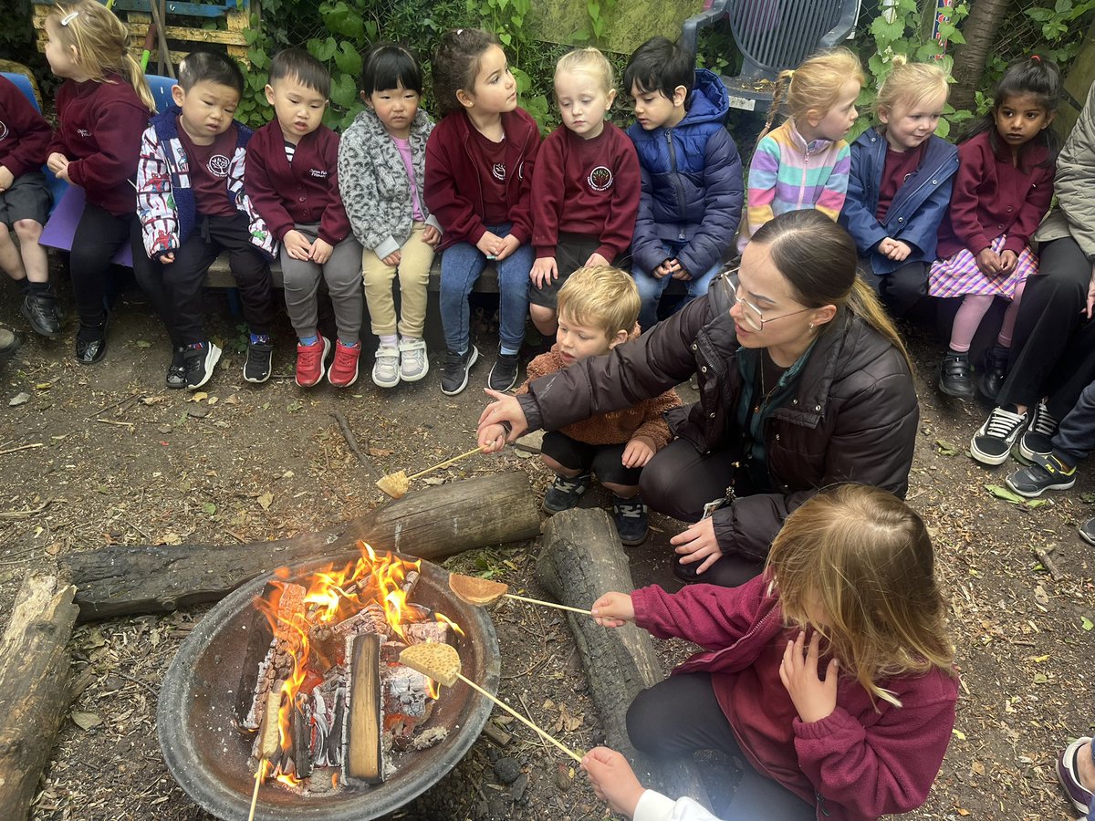 LEO Forest School tweet media