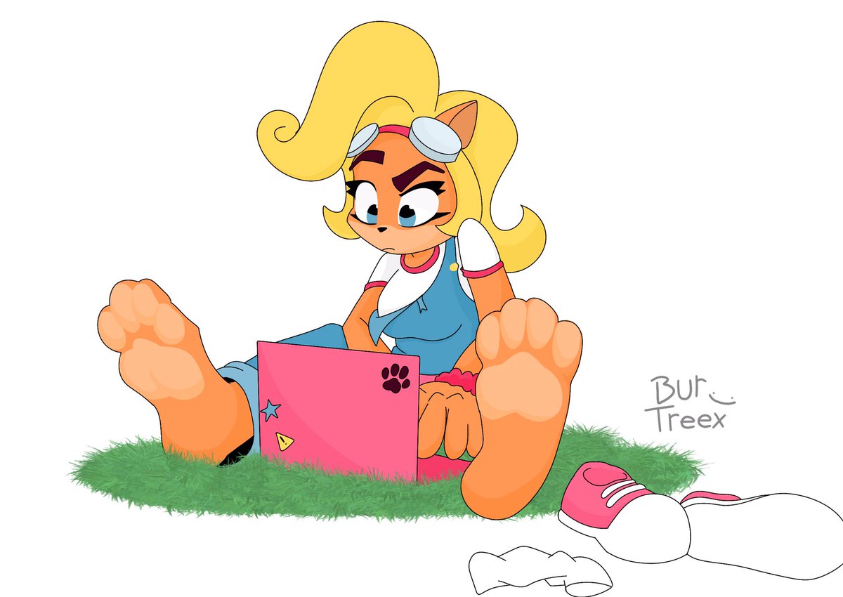 BurTreex's tweet photo. Coco Badicoot (REUPLOAD) https://t.co/MzJl5Ukh4v