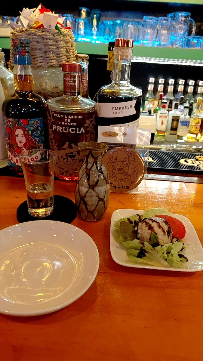 qzNXwka42Dw9xVf's tweet photo. カフェ&amp;バー Feliz (フェリズ)
初訪問しました　とっても良いお店なので、また行きたいと思います https://t.co/EyRiy5Qo0C