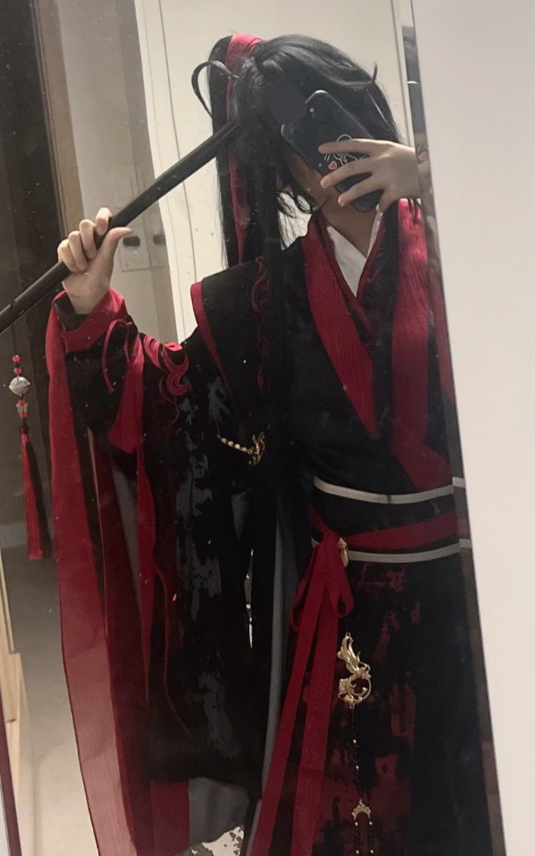 sululu342518's tweet photo. 후후 훔쳐입기 https://t.co/YJkXqPEzlw