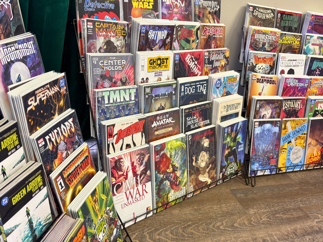 CollegeComix.com tweet media