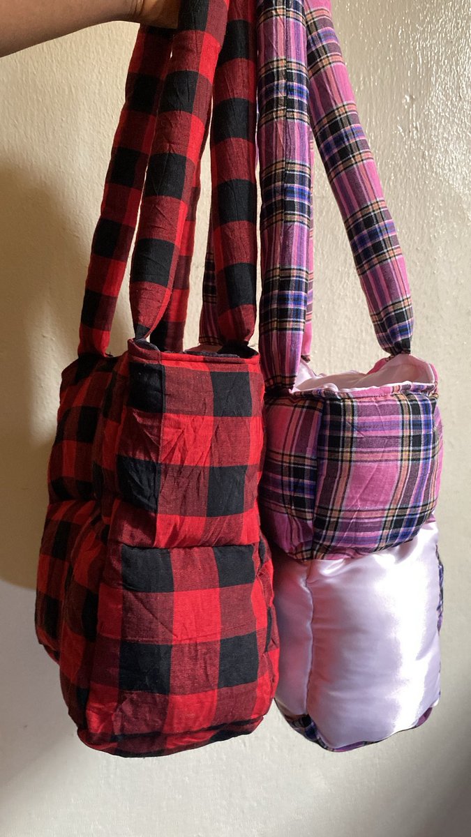 imanhudaaa's tweet photo. Made a few puff tote pieces overnight for @theHudaCo 🥹🤍
Just 3 for now… what do you think? https://t.co/m82YoN5vgy