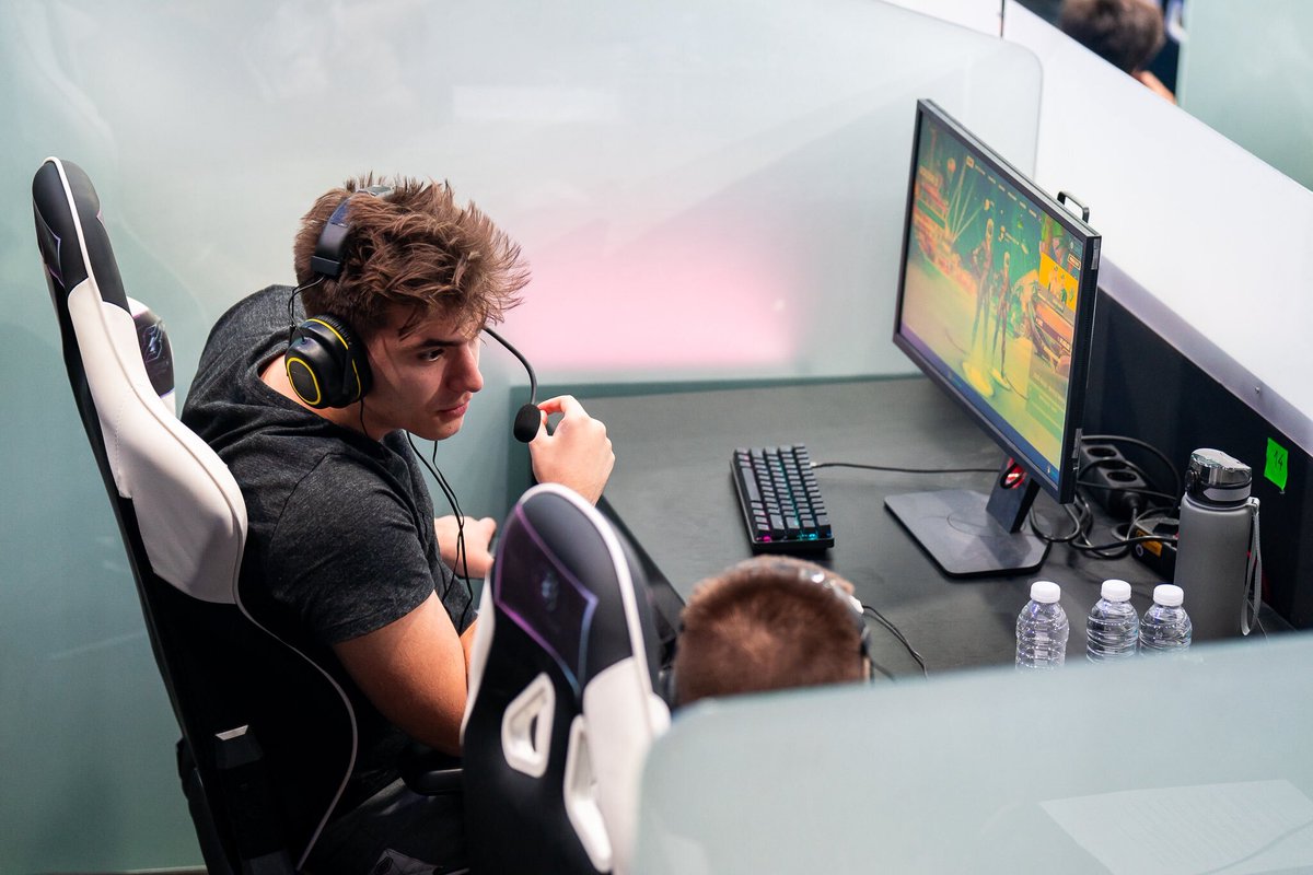 Cloud9 tweet media