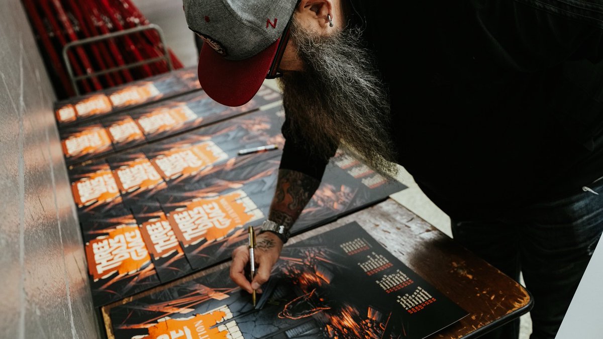 Three Days Grace tweet media