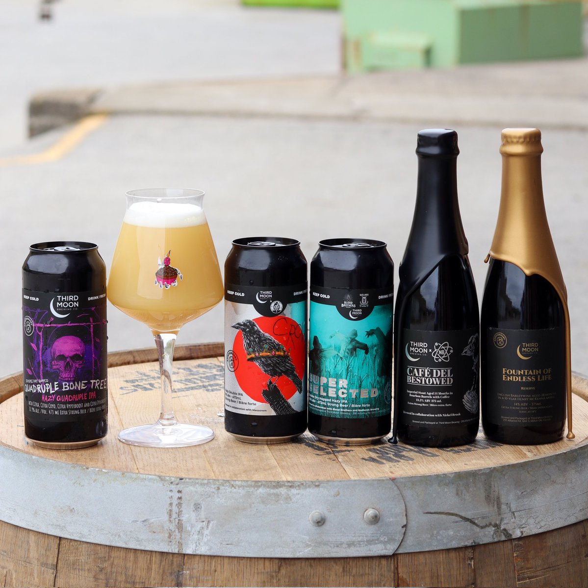 ThirdMoonBeer's tweet photo. Sixth Anniversary Drop Part 1

See our Instagram for full details 🍻 https://t.co/jm6IZmsXVU