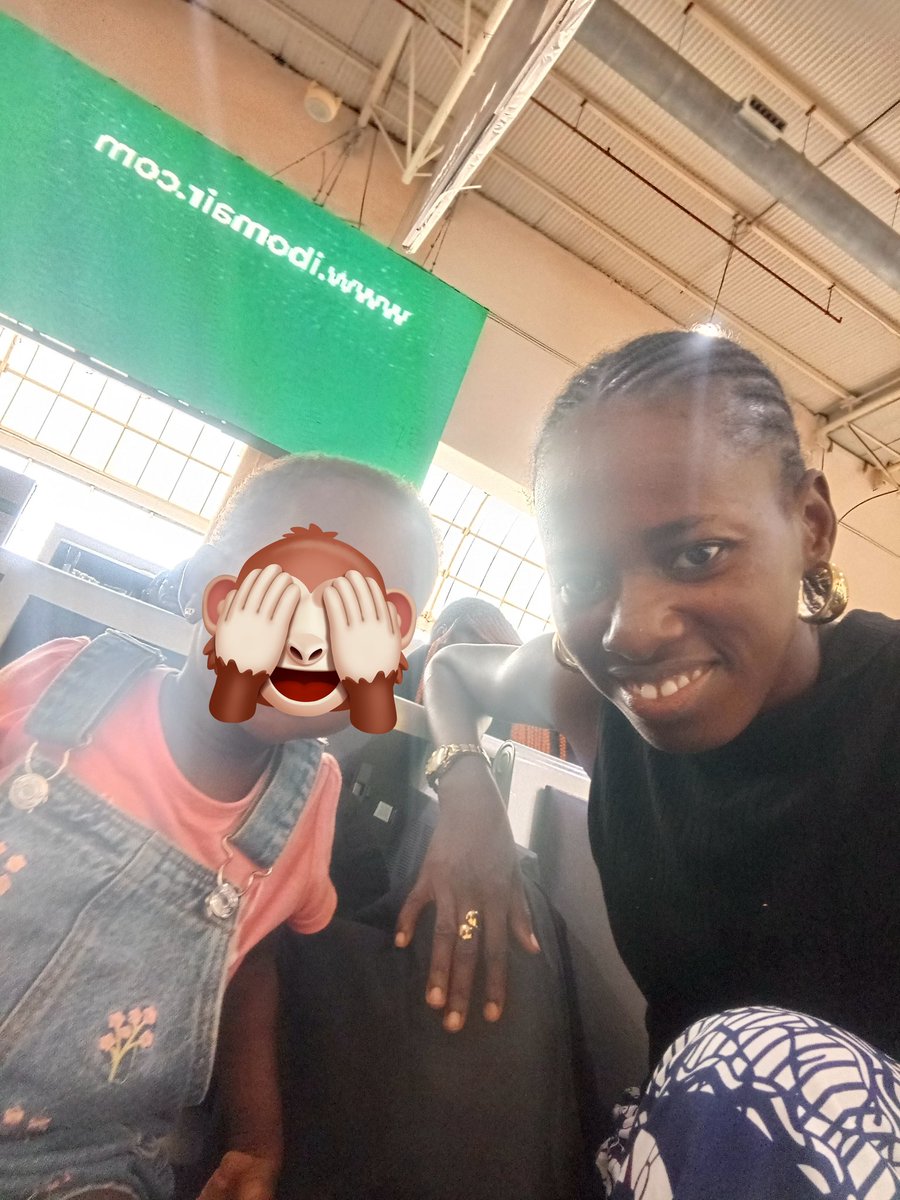 Sheisoluwakemi's tweet photo. My flight was delayed twice (to and fro) last weekend with a toddler who wouldn't sit still. I was everywhere at the lounge, terminal, food court and toilet. Mehn, I suffered! https://t.co/8JBOiuAJvk