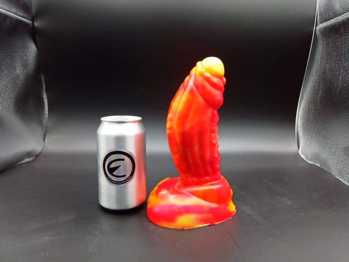 elementaltoys's tweet photo. I have been quiet over here,  but keeping busy in the shop. 

Here are a few of our great solid models. 
Eastern  Dragon, Knot Zed, Axel.and the classic Surf's up!!! 

Find them here: https://t.co/M2piG1TbFS https://t.co/zPkJkimjBX