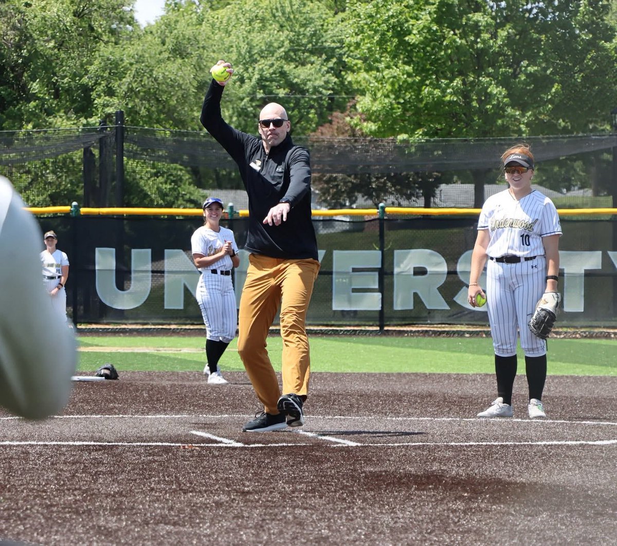 LindenwoodWBB's tweet photo. Baseball first pitch ✅, softball first pitch ✅ 🥎

#RespectTheWood https://t.co/doh4knOqNa