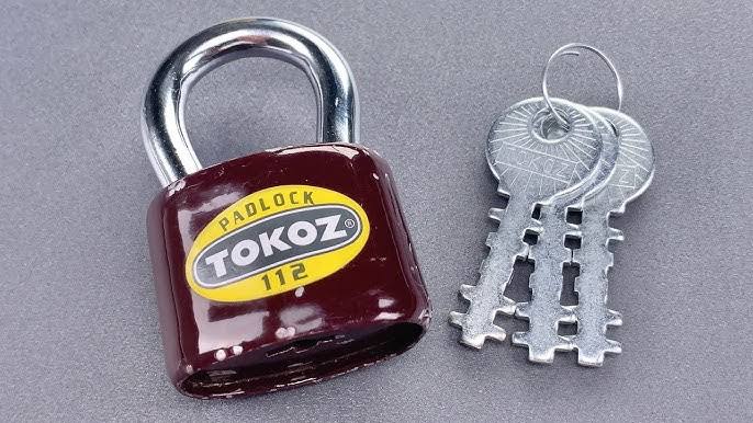 This padlock don show you shege before 😅😅😅
Abeg share your experience with us