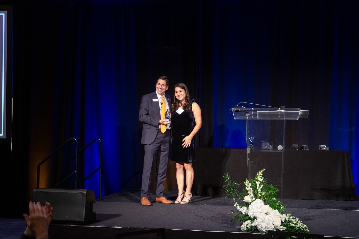 shsucom's tweet photo. The SHSU-COM Class of 2026 kicked off commencement week at the Graduation Banquet! 🧡

From a 100% first-time COMLEX-USA Level 1 pass rate to countless achievements, this class continues to raise the bar.

Congratulations to all award recipients! https://t.co/mij4C5iry7