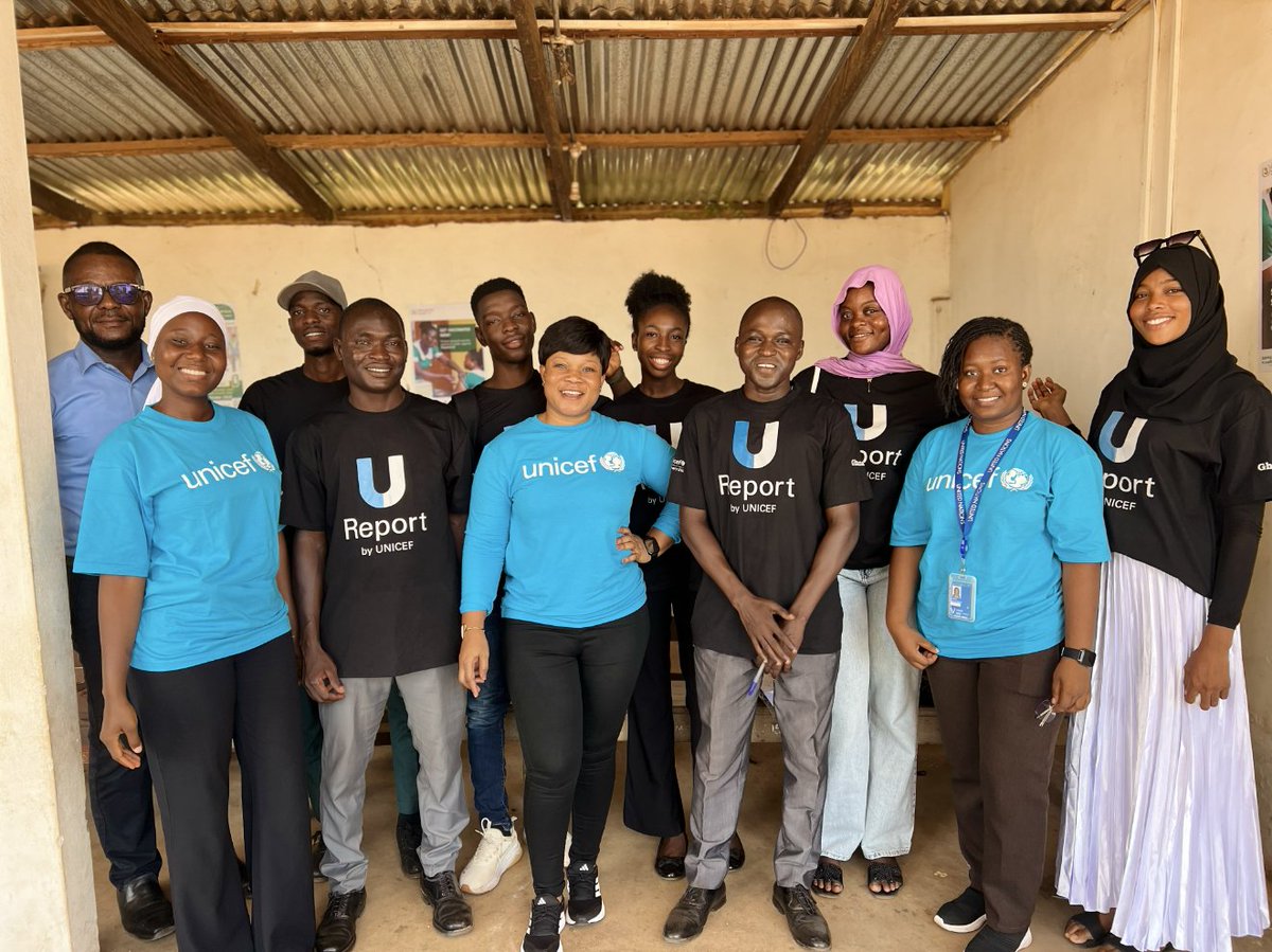 UNICEFGhana's tweet photo. In Tamale, U-Reporters joined the @_GHSofficial for #AfricanVaccinationWeek, interacting with health workers, parents & students about routine immunization and the HPV vaccine for girls 9–14. 

Let’s tackle myths with facts and keep every child protected. #VaccinesWork #HPV | @gavi @UReportGlobal
