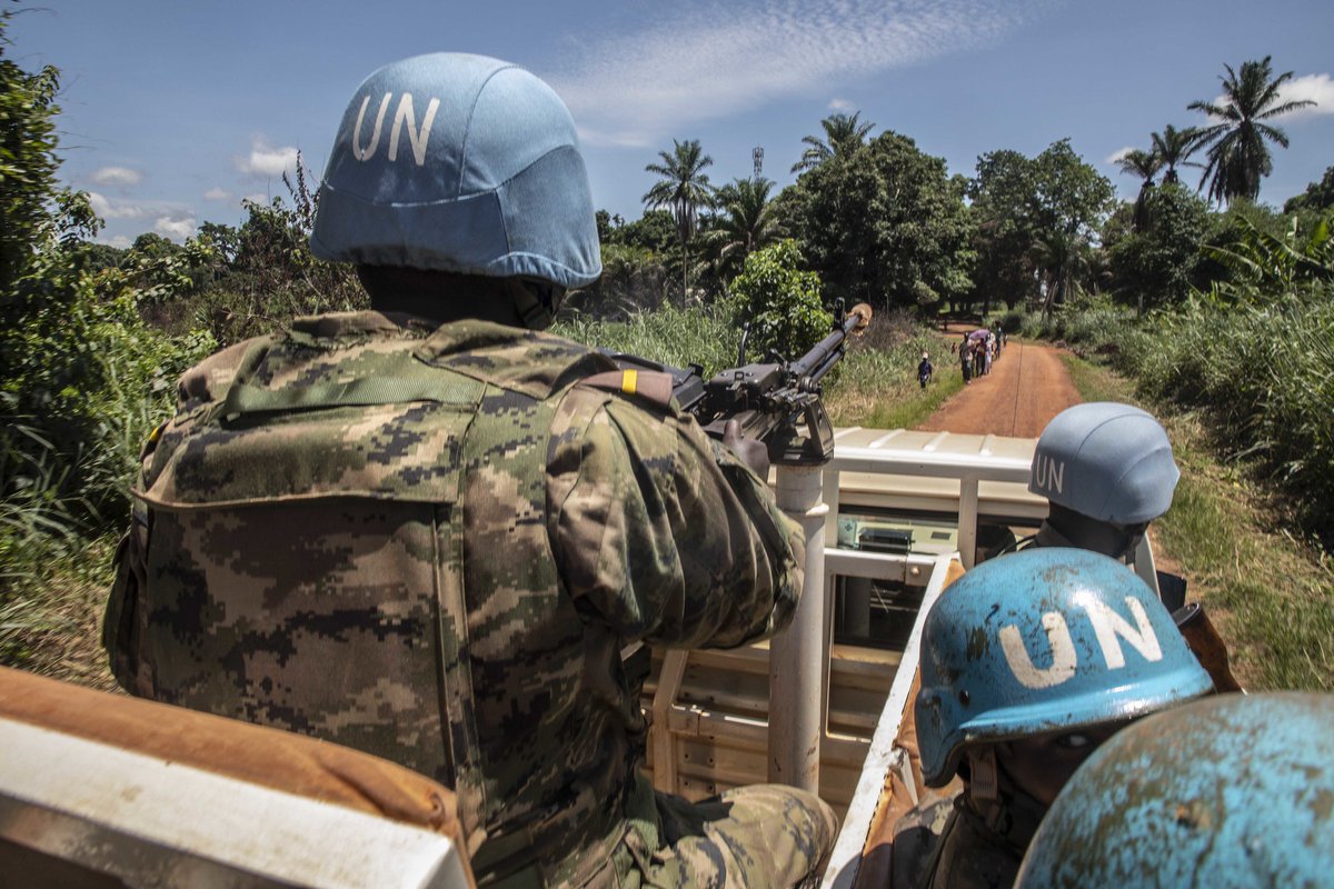 UN_CAR's tweet photo. #Confpresse : la #MINUSCA est en train d’opérer sa reconfiguration. Nous réorganisons notre présence sur le terrain. Avec un mot d’ordre : celui d’une agilité et d’une mobilité opérationnelles renforcées afin de permettre des interventions rapides en cas de nécessité. https://t.co/t07OSJwm4I