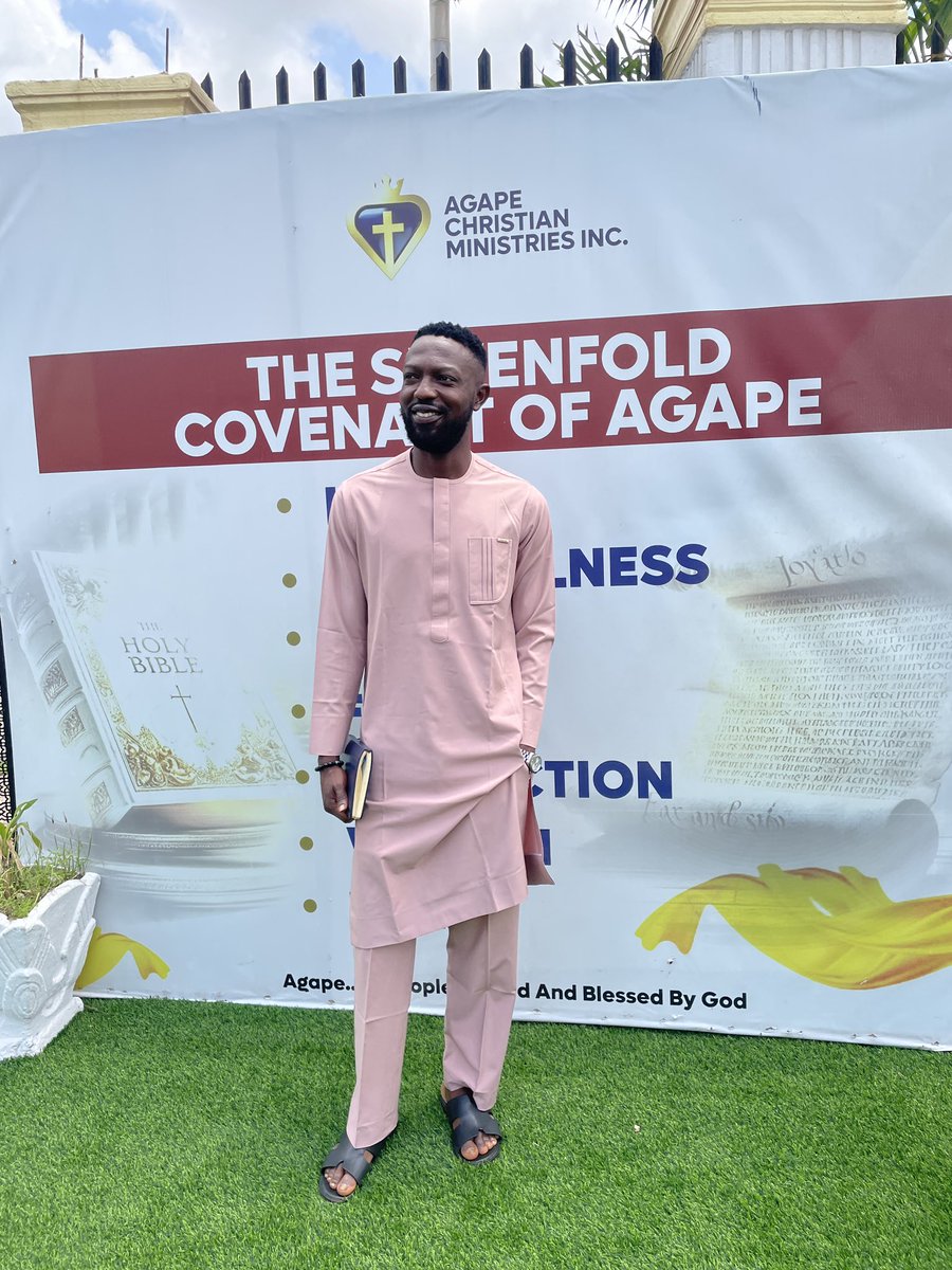 ayopopoola__'s tweet photo. Thriving https://t.co/qyQPoLwJM6