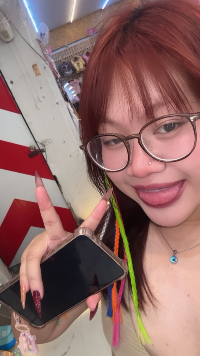 ถั่ว tweet media